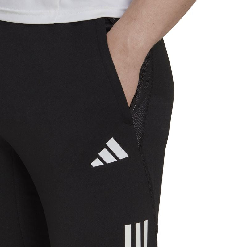 adidas Shorts adidas Tiro 23 Competition Training Half Ruházat Nadrág férfi HE5659