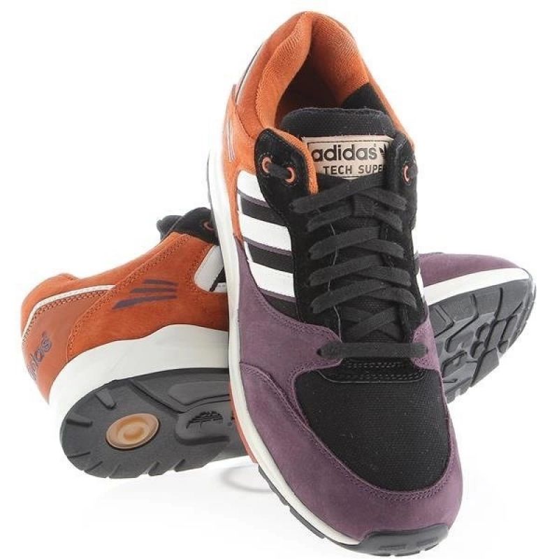 adidas Tech Super Futócipő M25460