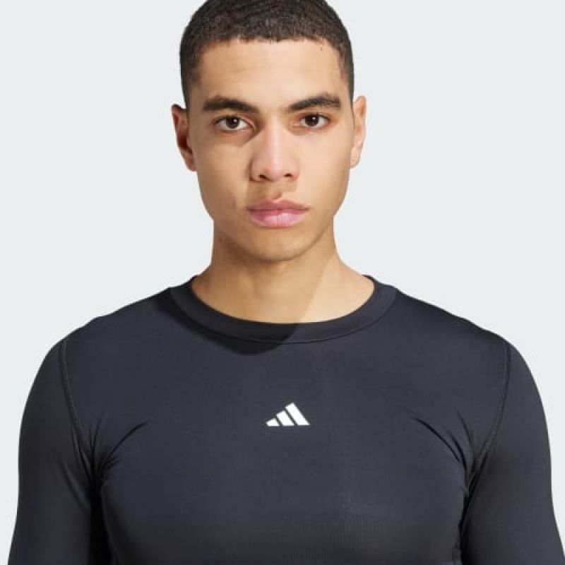 Adidas Techfit Long Sleeve T-Shirt,, 2XL férfi póló, fekete