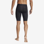 adidas TechFit M shorts férfi rövidnadrág JP1477