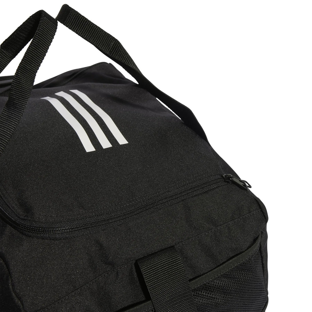 Adidas Tiro League Duffel Small , fekete Sporttáska Kiegészítők - Sportmania.hu