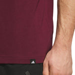 Adidas Varsity Tailsweep Graphic T-Shirt in férfi póló, bordó