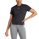Adidas Versatile Tee W IA7748 Póló - Sportmania.hu
