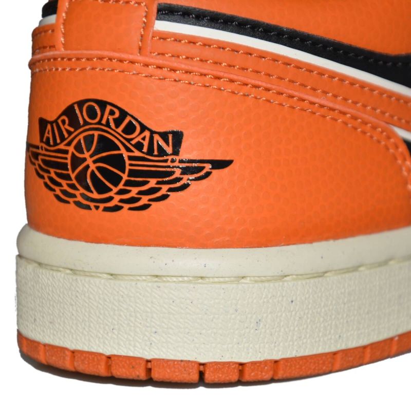 AIR Jordan Women's 1 Low Se Sport Spice/Black-Coconut Milk - fekete női utcai cipő