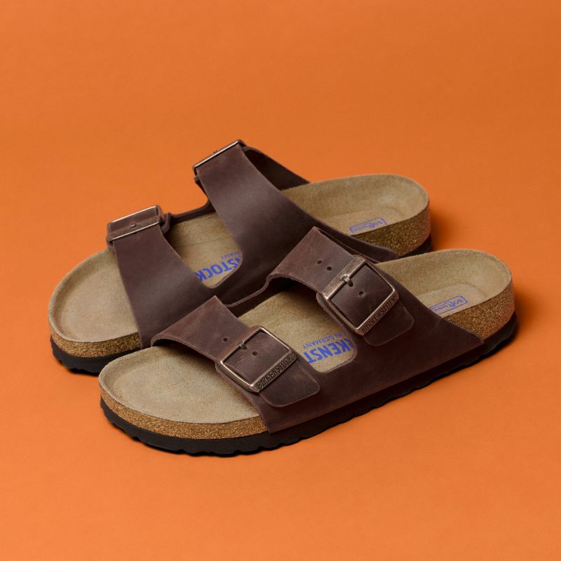 Birkenstock Arizona Soft Footbed Oiled Leather Habana Narrow Women's Slides (0452763) Utcai női 452763