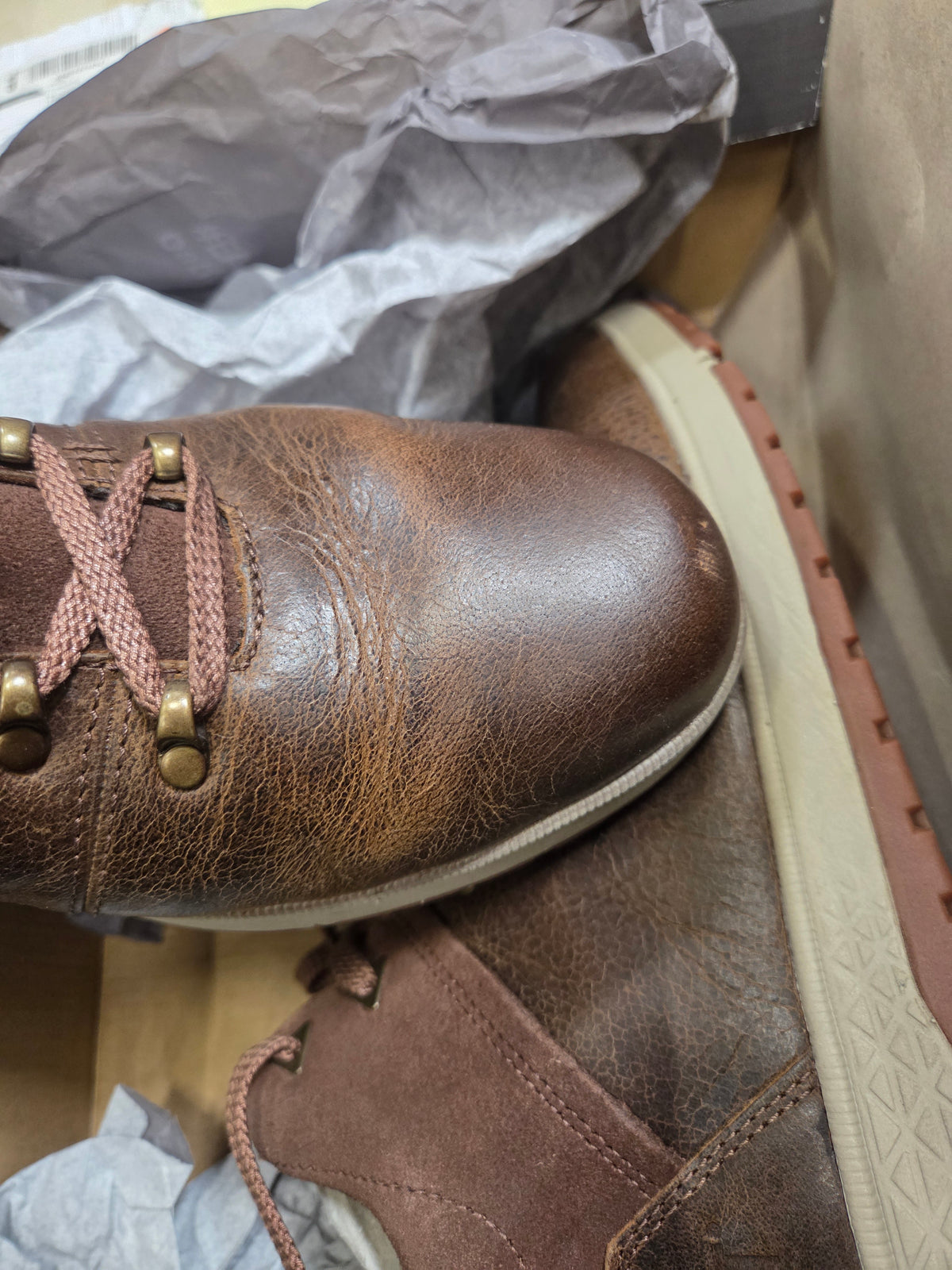 Caterpillar Zeke Hiker M férfi Túracipő P725428 (esztétikai hibás)