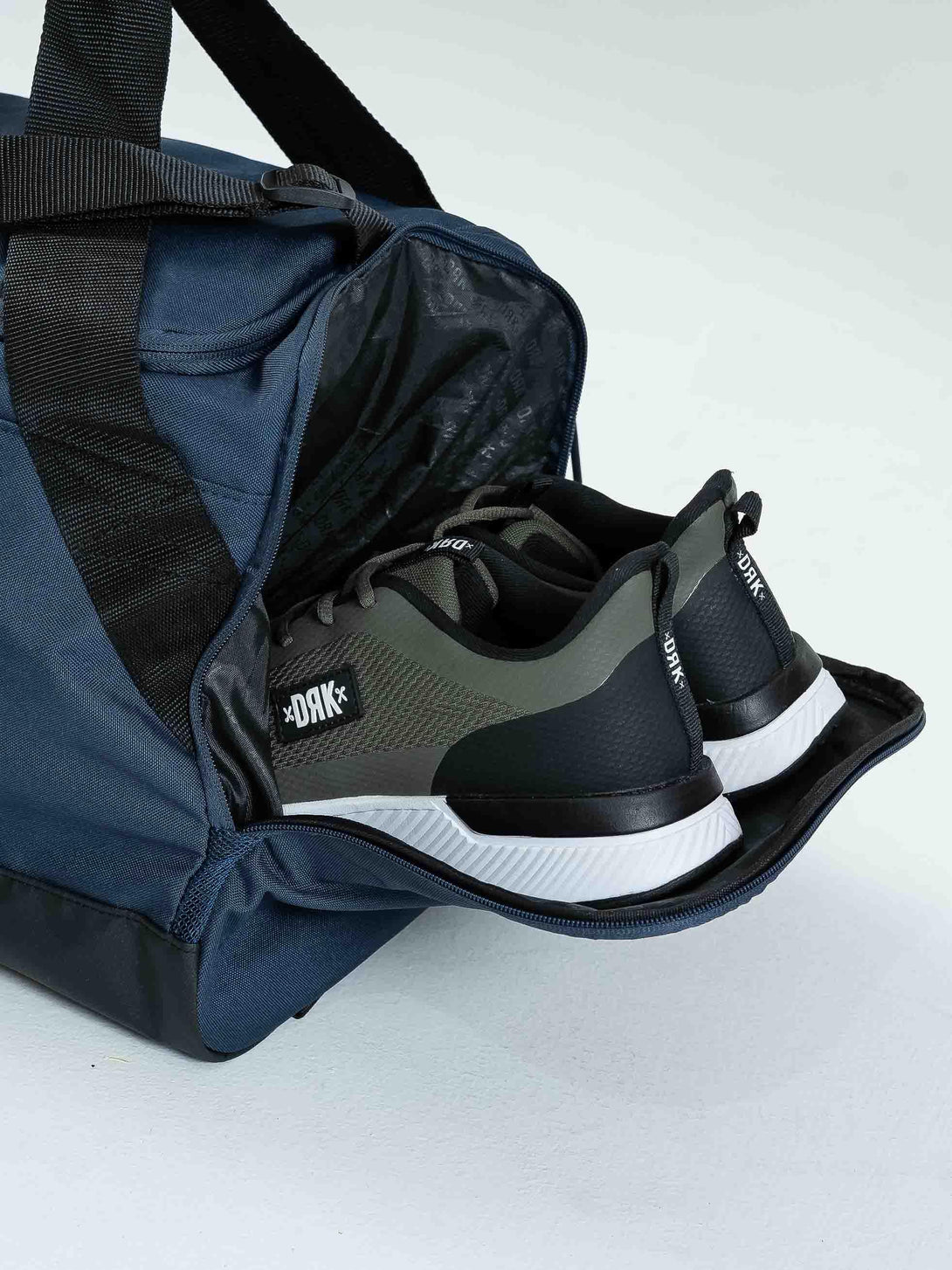 Dorko Duffle Bag Medium Sporttáska - Sportmania.hu