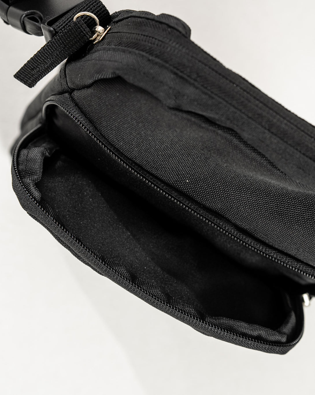 Dorko Jason Shoulder Strap Mini Bag Oldaltáska - Sportmania.hu