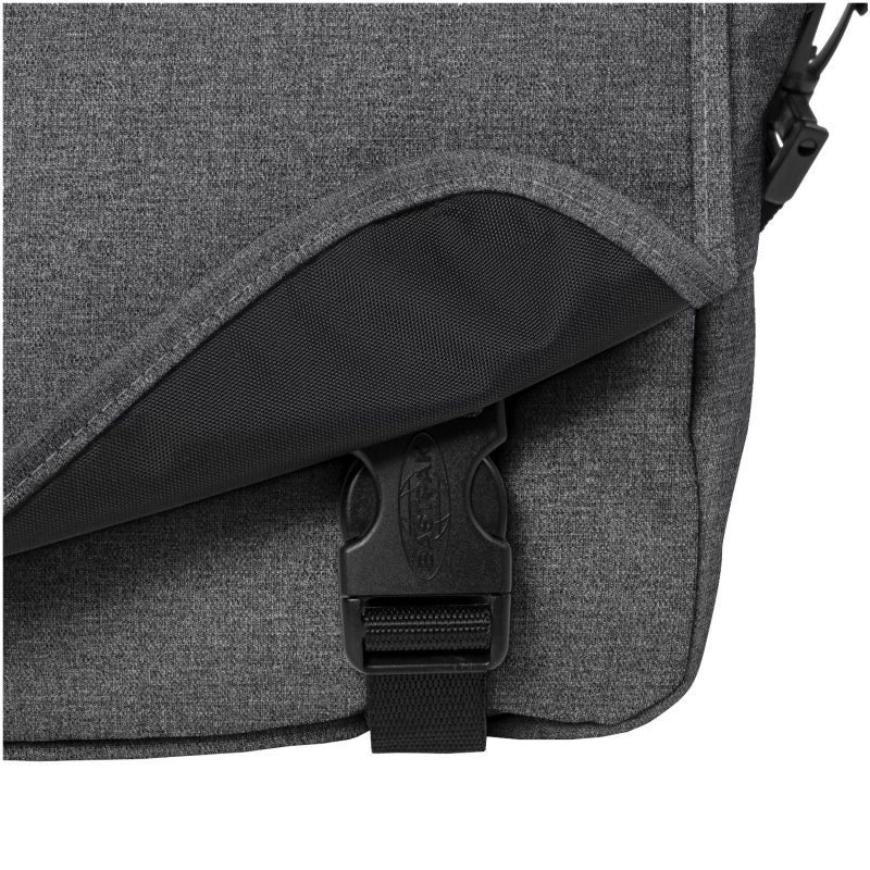 Eastpak Jr táska gyerek EK00007777H1