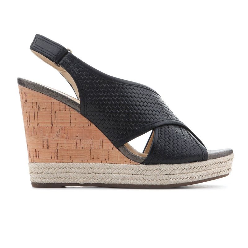 Geox D Janira C D82P6C 06RBC C9999 fekete női utcai cipő