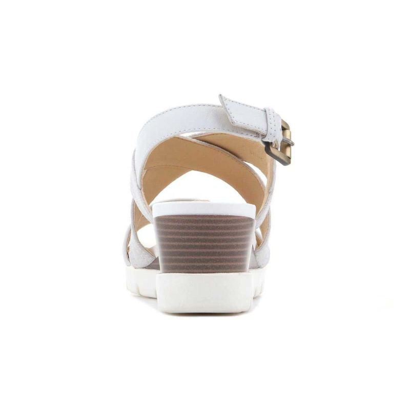 Geox D Marykarmen D828AB 07785 C1000 női utcai cipő