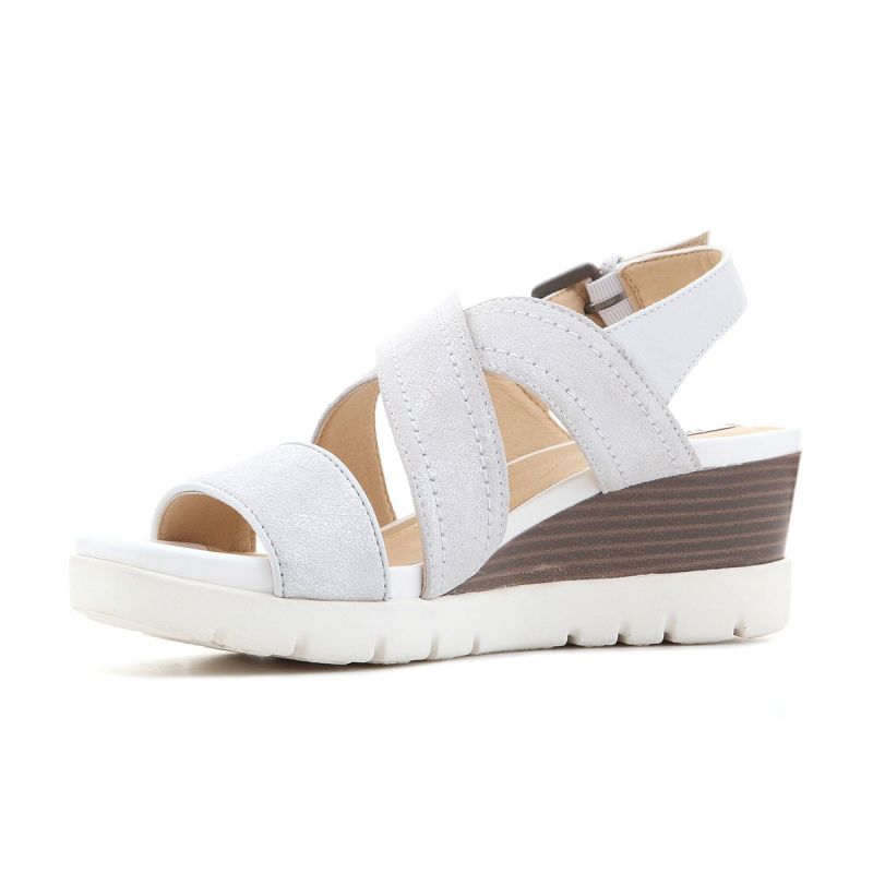 Geox D Marykarmen D828AB 07785 C1000 női utcai cipő