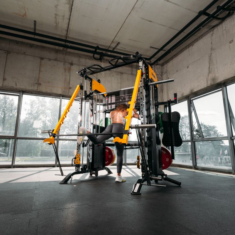 HMS CYKLON X Multifunctional Smith Machine with Equipment póló 17-51-110
