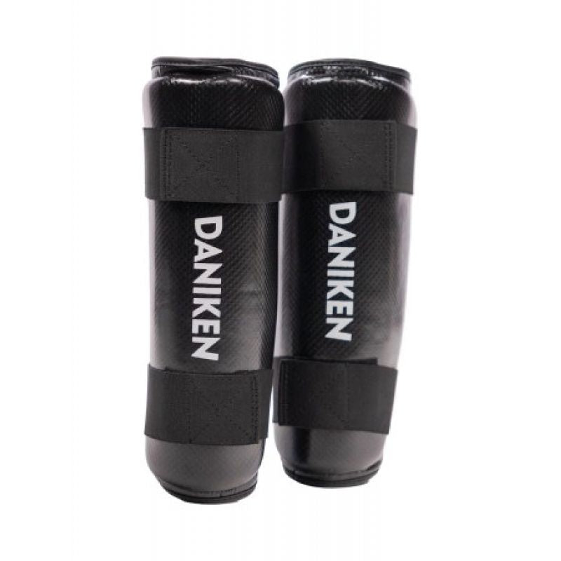 Inny Daniken Shin Guards Védőfelszerelés fekete CLASSIC