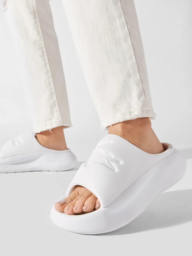 Lacoste Serve Slide W 0421G Flip-Flops Utcai