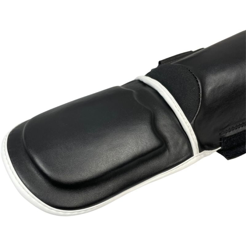 Masters Shin and Foot Protectors - NS-4 védőfelszerelés, fekete