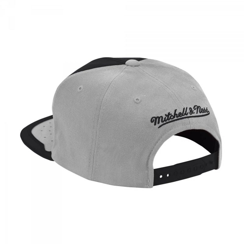 Mitchell & Ness NBA Chicago Bulls NBA Day One Snapback Bulls cap 6HSSMM19224-CBUBKGY - Sportmania.hu