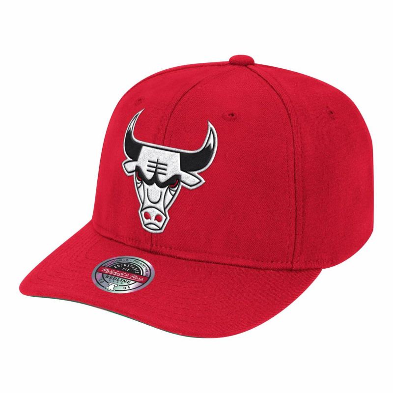 Mitchell & Ness NBA Chicago Bulls Team Ground Stretch Cap - uniwersalny baseball sapka 6HSSMM19357-CBURED1