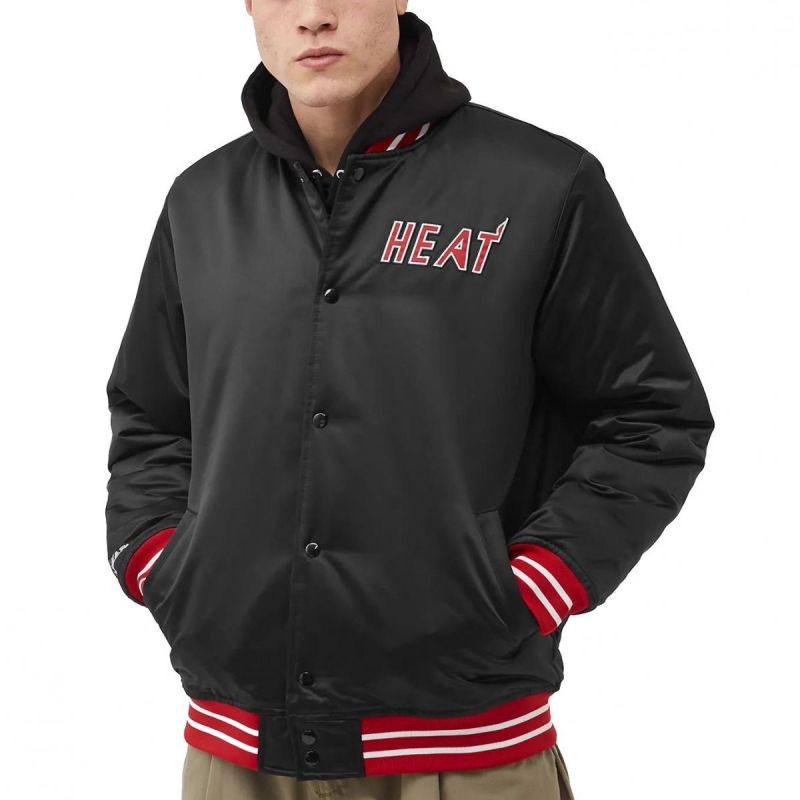 Mitchell & Ness NBA Heavyweight Satin Jacket Miami Heat M OJBF3413-MHEYYPPPBLCK - Sportmania.hu