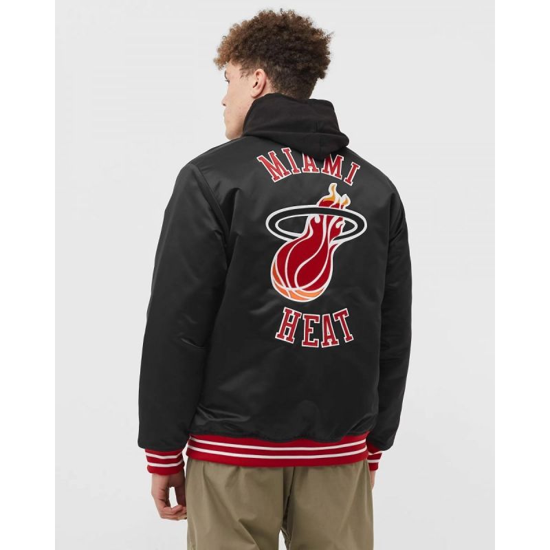 Mitchell & Ness NBA Heavyweight Satin Jacket Miami Heat M OJBF3413-MHEYYPPPBLCK - Sportmania.hu