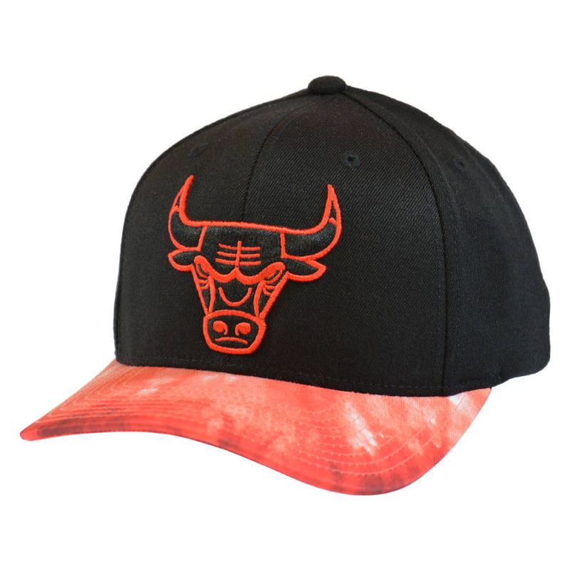 Mitchell & Ness NBA Tie Dye Classic Red Chicago Bulls Snapback Cap - uniwersalny baseball sapka 6HSSFH21HW002-CBUBKRD