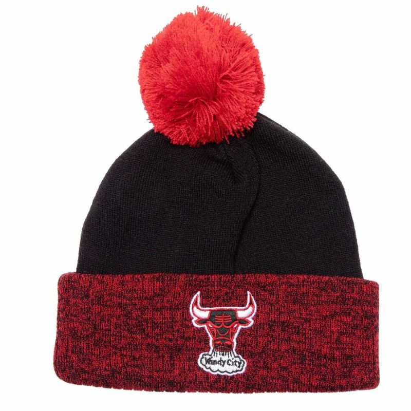Mitchell & Ness NBA Two Tone Beanie HWC Chicago Bulls uniwersalny kötött sapka HPCK1052-CBUYYPPPBLCK