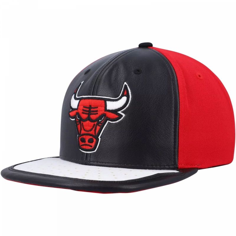 Mitchell &amp; Ness Chicago Bulls Nba Day One Snapback Cap Bulls 6hssmm19224-cbubkwh - Sportmania.hu
