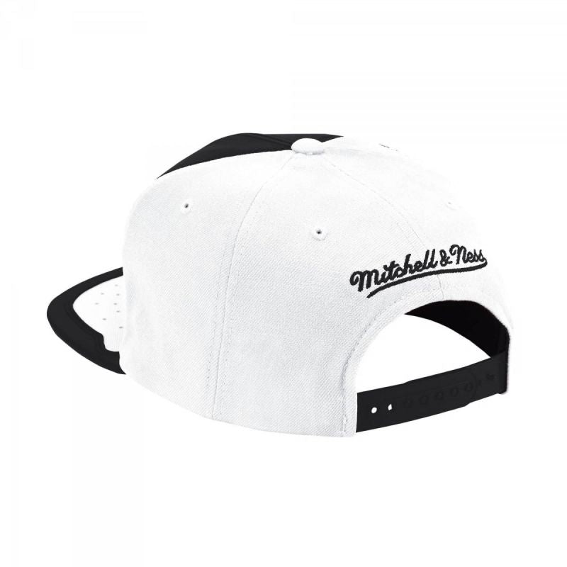 Mitchell &amp; Ness Nba Chicago Bulls Day One Snapback Bulls Cap 6hssmm19224-cbuwhbk - Sportmania.hu