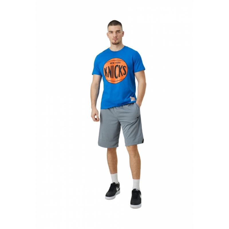 Mitchell &amp;Ness NBA New York Knicks Team Logo Tee M BMTRINTL1268-NYKROYA póló - Sportmania.hu