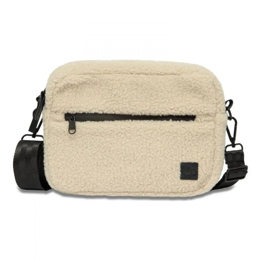 New Era Borg válltáska - Sportmania.hu