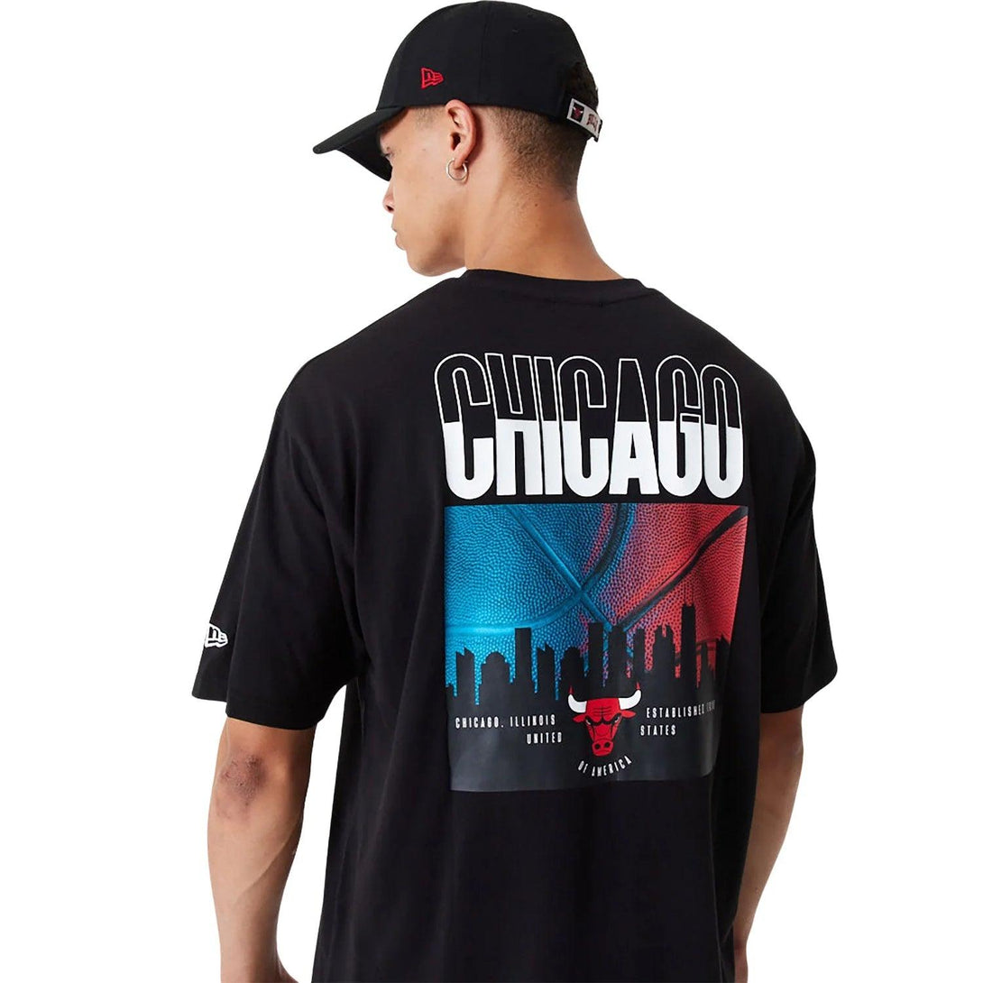 New Era Chicago Bulls City Graphic Black Oversized Póló - Sportmania.hu