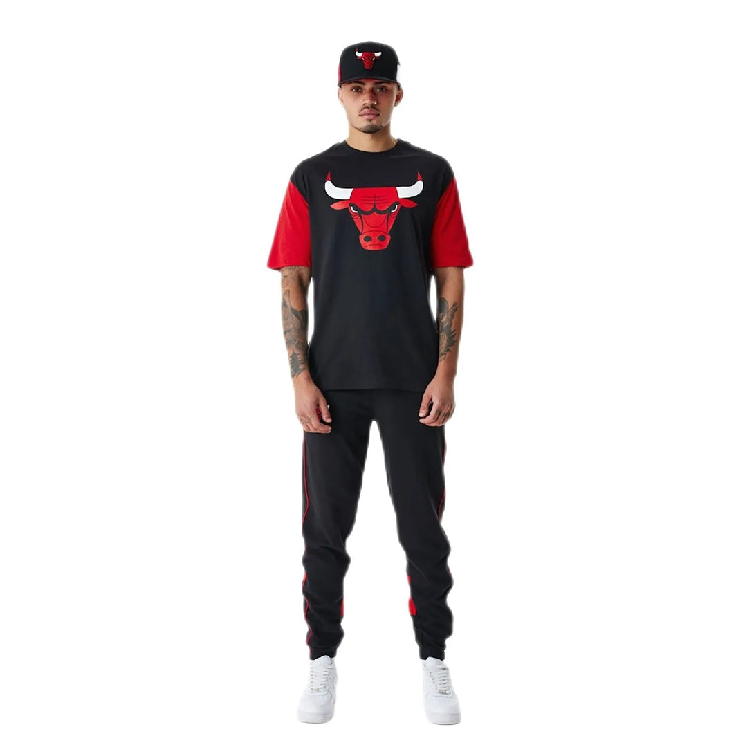 New Era Chicago Bulls Colour Block Black Oversized Póló - Sportmania.hu