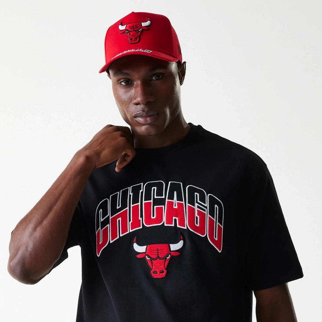 New Era Chicago Bulls NBA Arch Graphic Black Oversized póló - Sportmania.hu