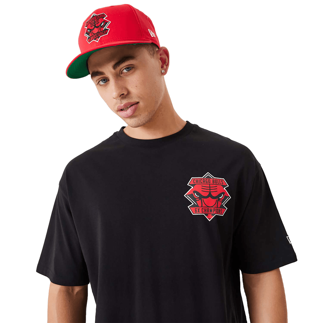 New Era Chicago Bulls NBA Championship Black Oversized T-Shirt Póló - Sportmania.hu