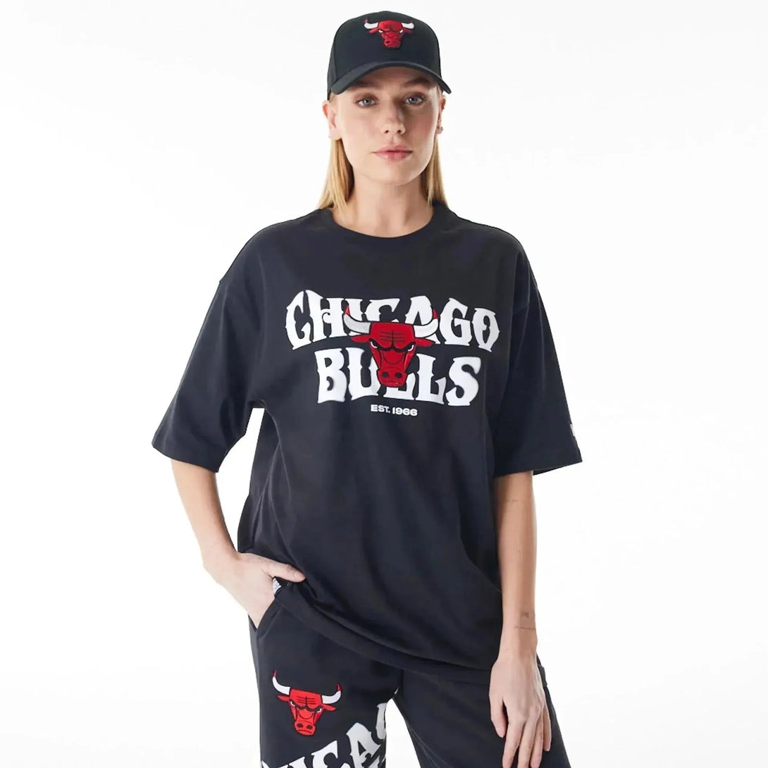 New Era Chicago Bulls NBA Graphic Black Oversized póló - Sportmania.hu