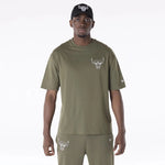 New Era Chicago Bulls NBA League Essential Green Oversized póló - Sportmania.hu