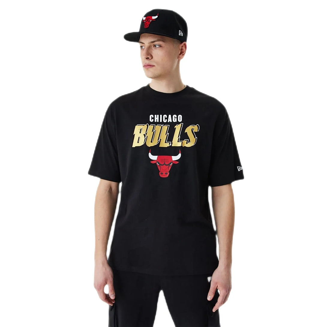 New Era Chicago Bulls Team Script Oversized Póló - Sportmania.hu