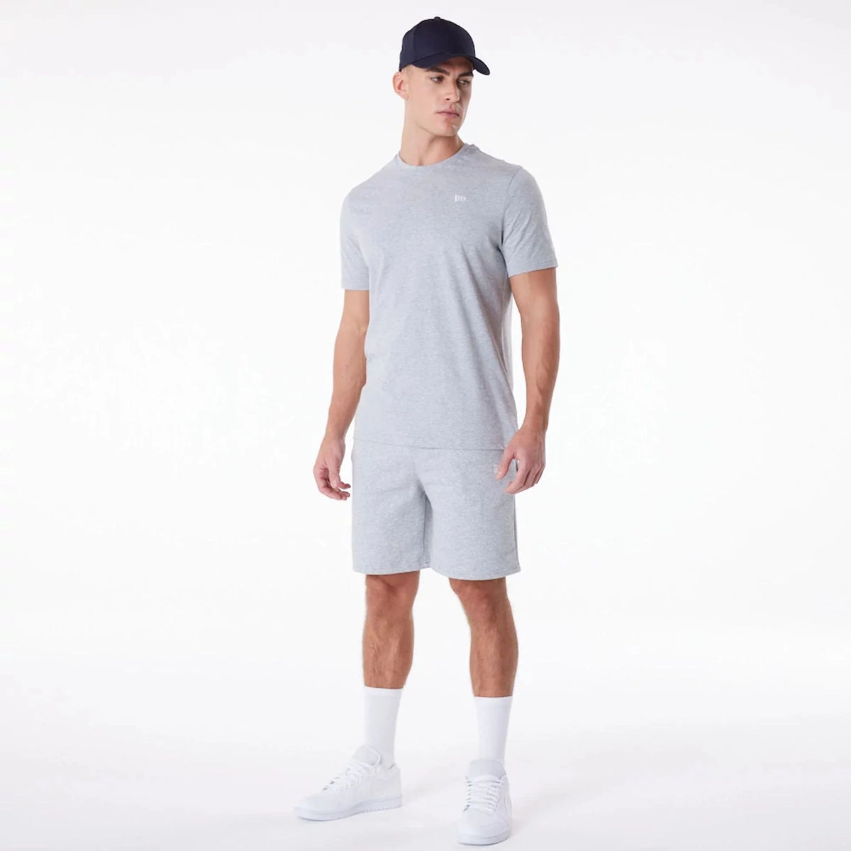 New Era Essentials Shorts Short Ruházat Nadrág férfi 60416738