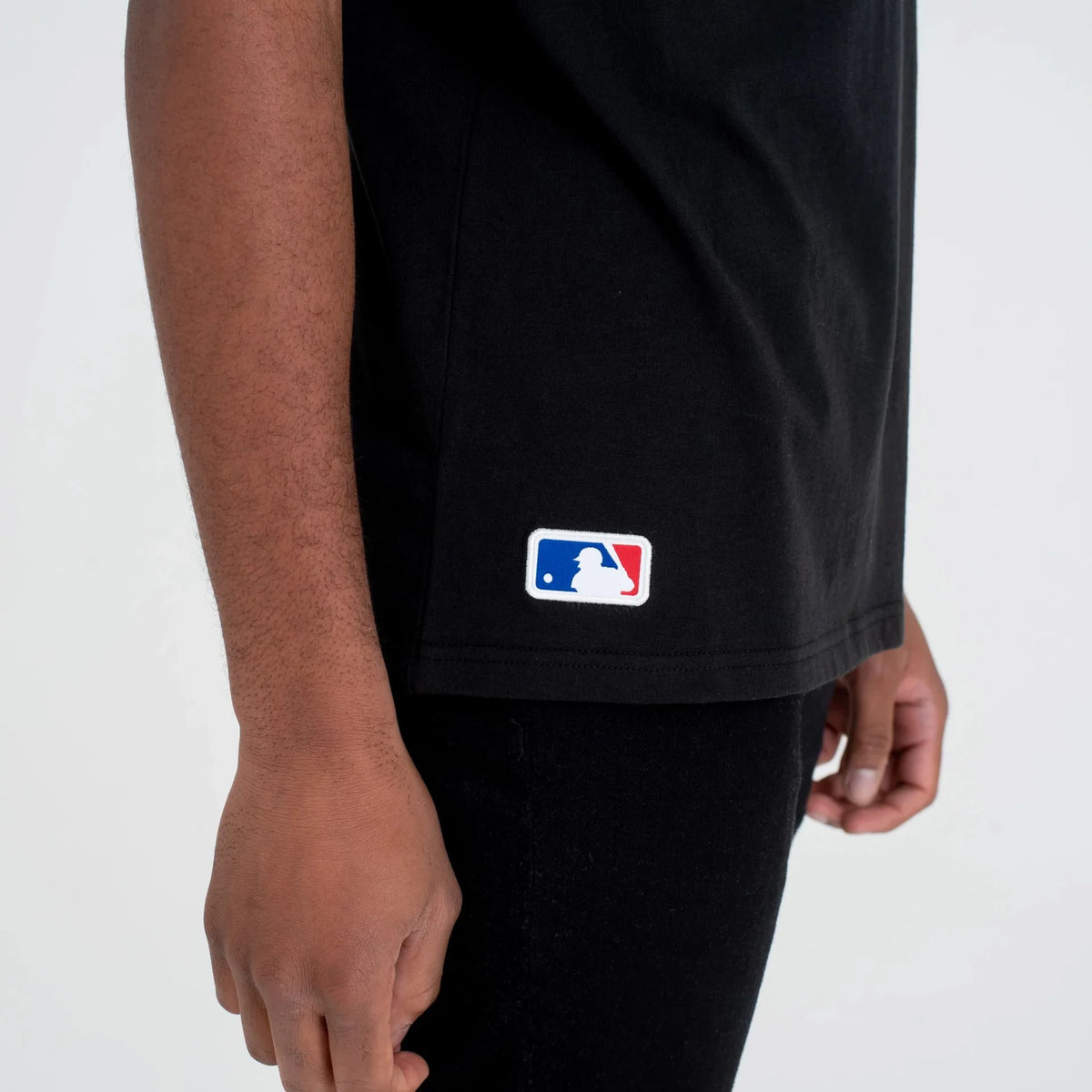 New Era MAJICA NOS MLB REGULAR NEYYAN férfi Póló
