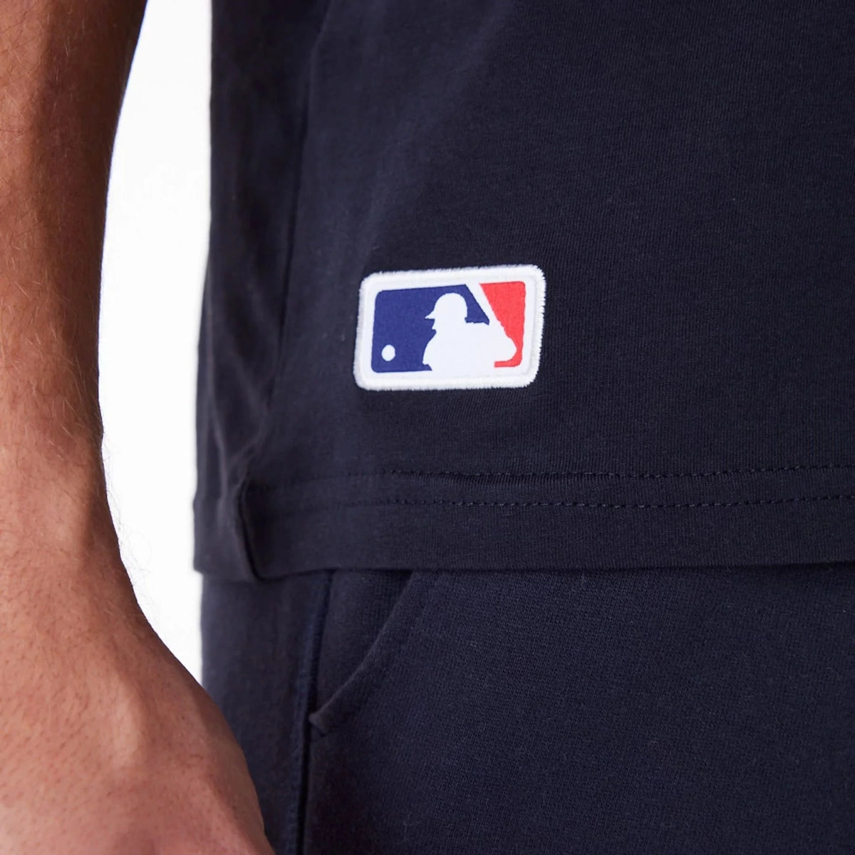 New Era MAJICA NOS MLB REGULAR NEYYAN férfi Póló