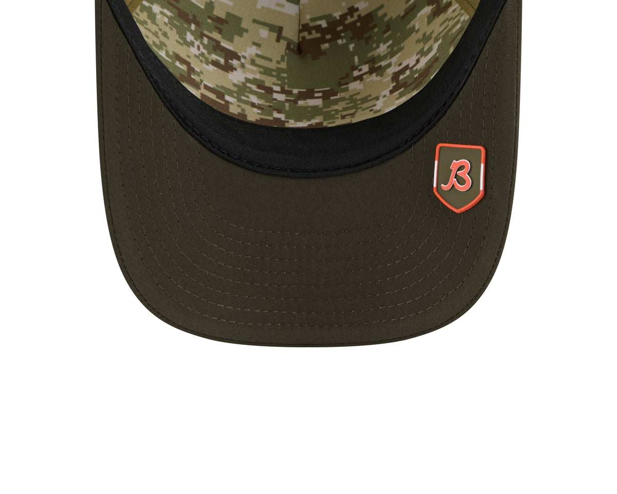 New Era Men's Green Chicago Bears B 2025 Salute to Service 9FORTY A-Frame M-Crown - baseball sapka