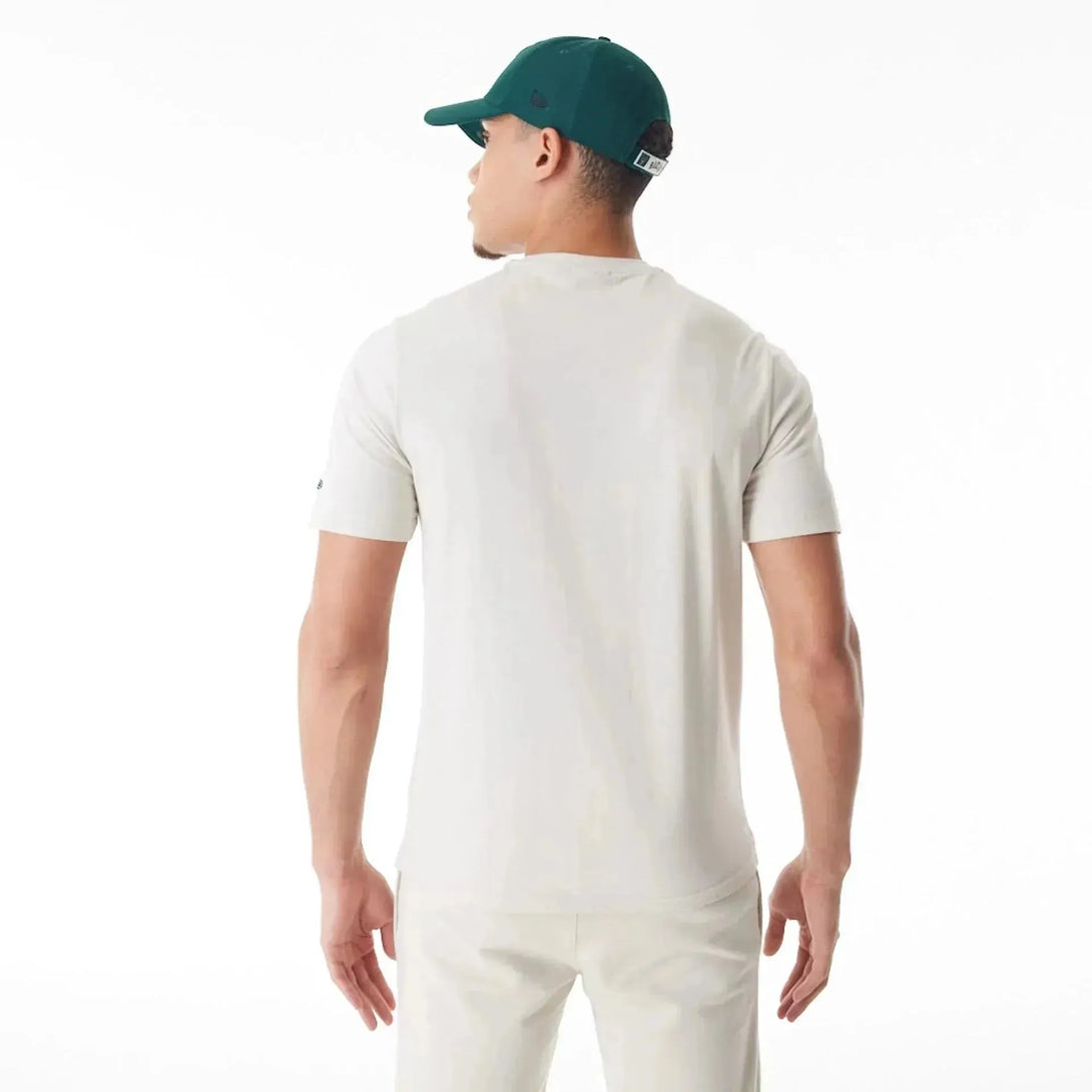 New Era Milwaukee Bucks NBA Player Graphic Cream Póló - Sportmania.hu