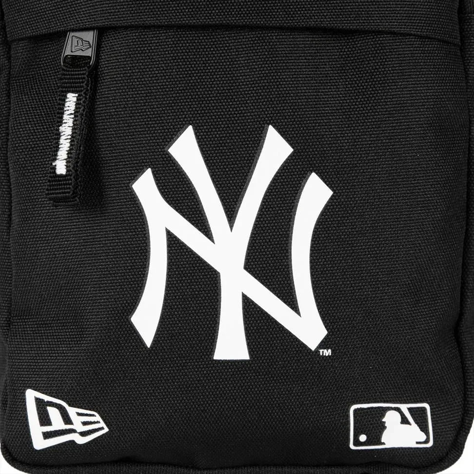 New Era Mlb New York Yankees Side Bag deréktáska