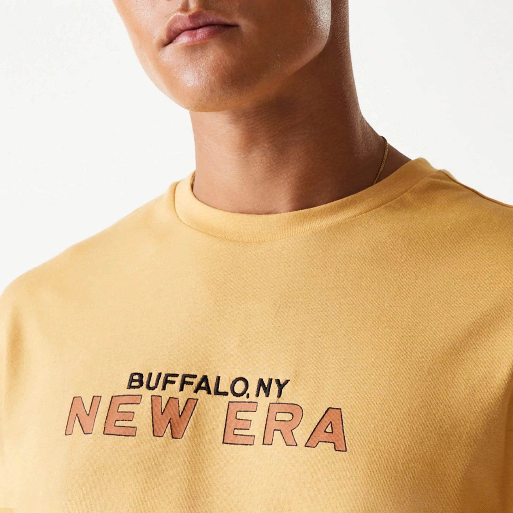 New Era New Era Vacation Graphic Beige Oversized póló - Sportmania.hu