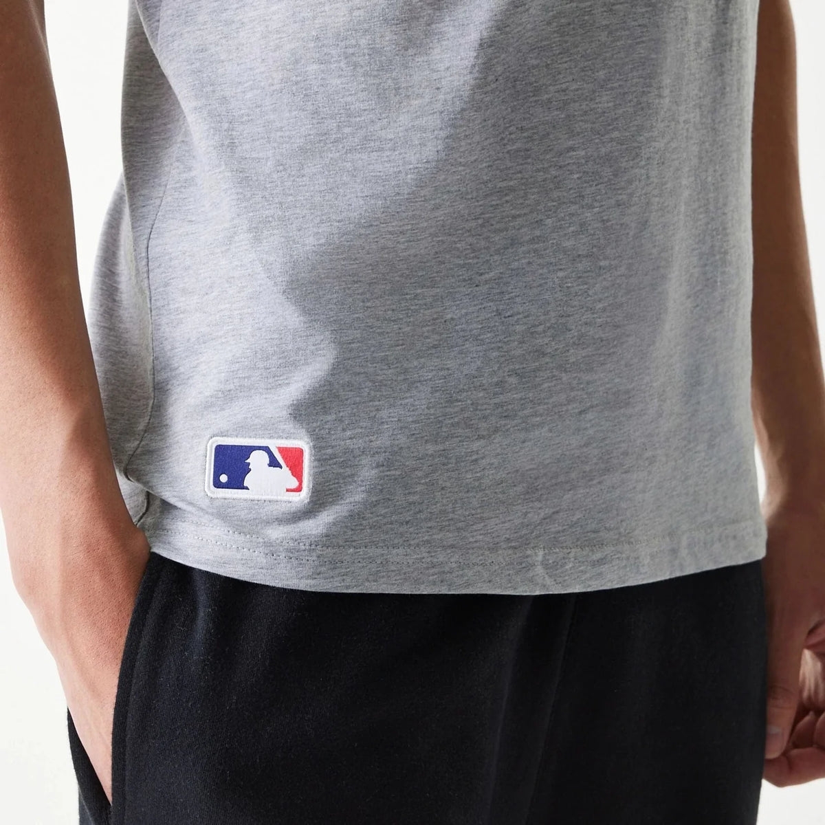 New Era New York Yankees MLB Regular Grey férfi póló