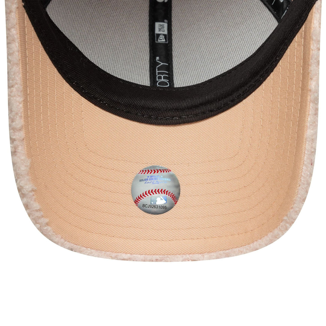New Era New York Yankees Womens MLB Borg Pastel Pink 9FORTY baseball sapka - Sportmania.hu