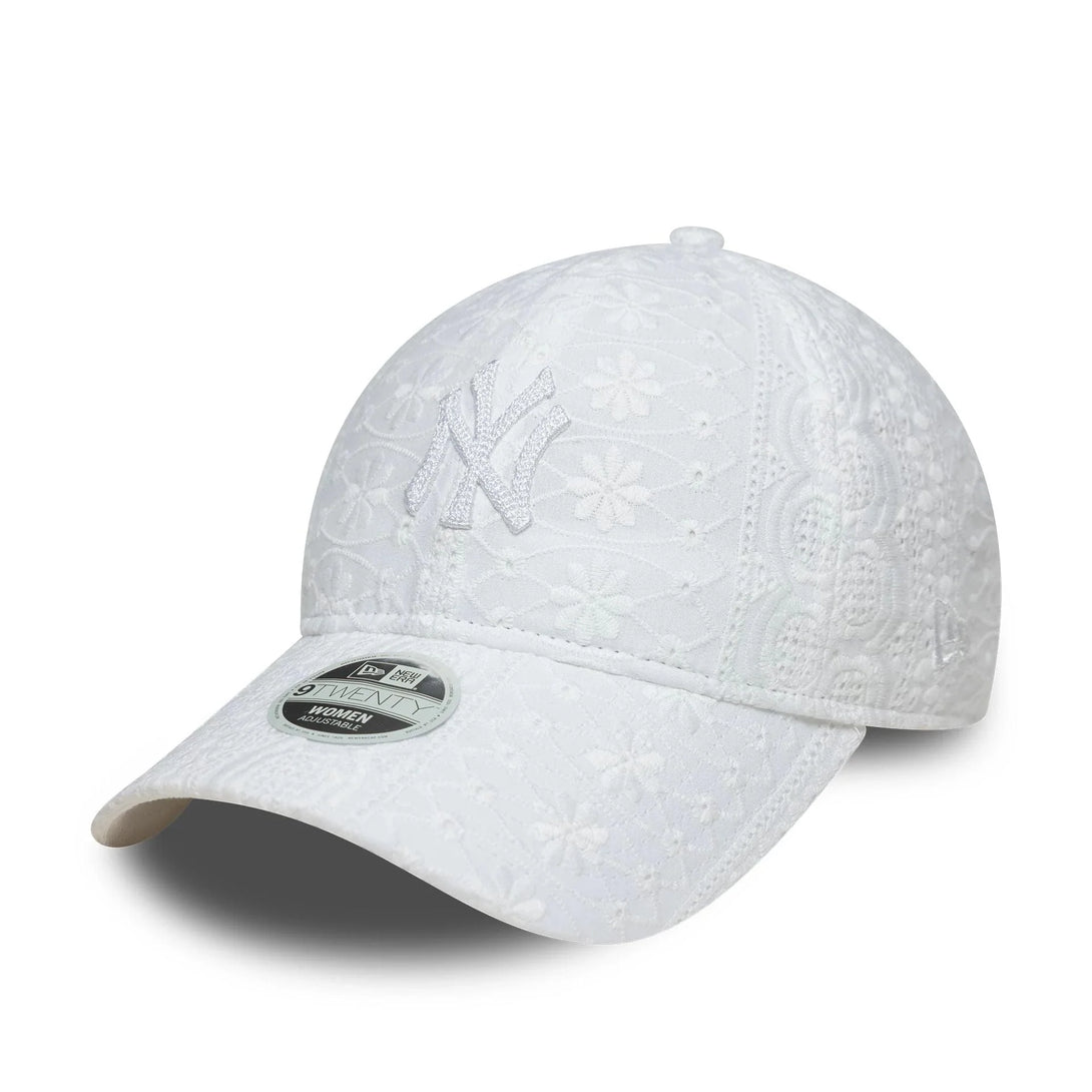 New Era New York Yankees Womens MLB Broderie White 9TWENTY baseball sapka - Sportmania.hu