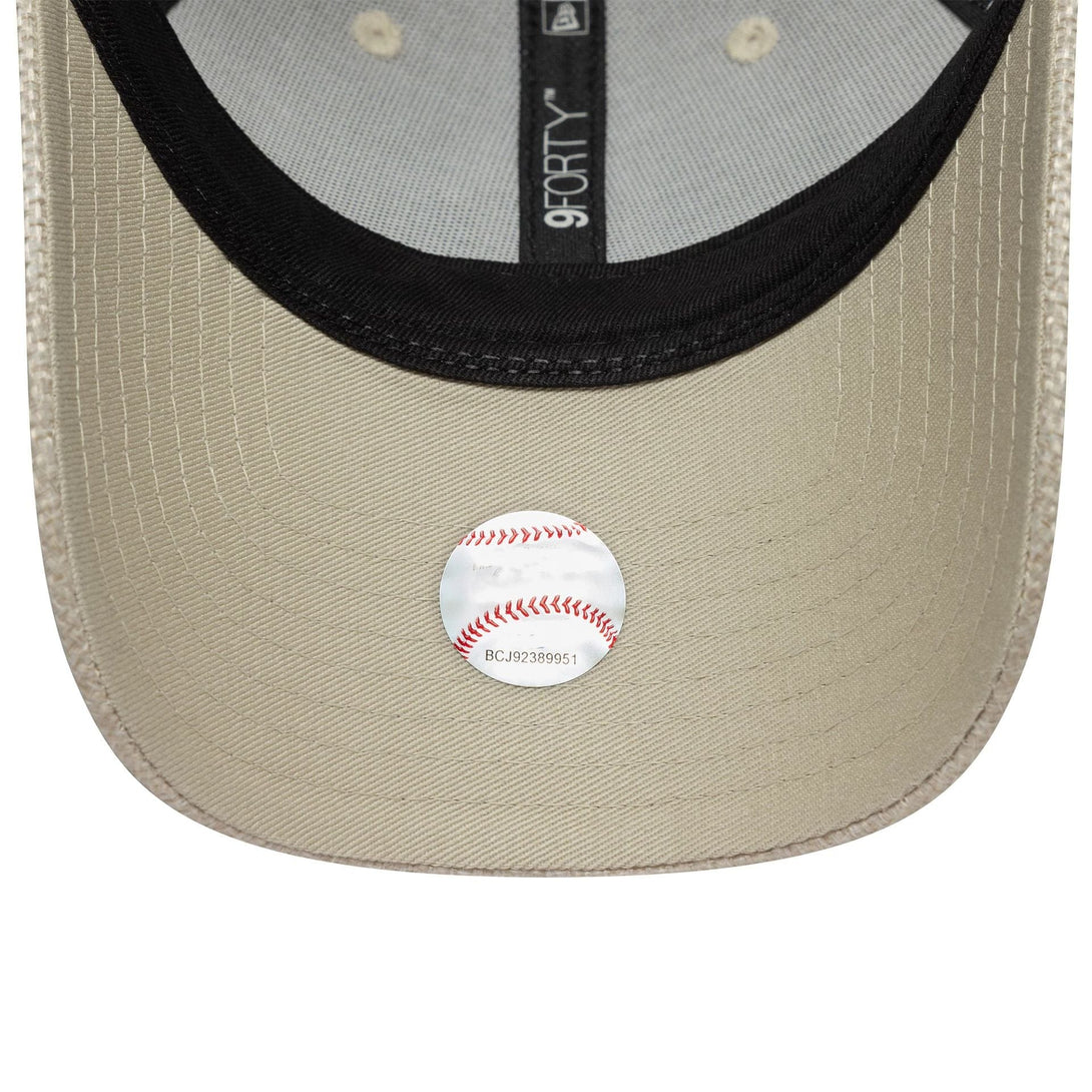 New Era New York Yankees Womens MLB Woven Cream 9FORTY baseball sapka - Sportmania.hu
