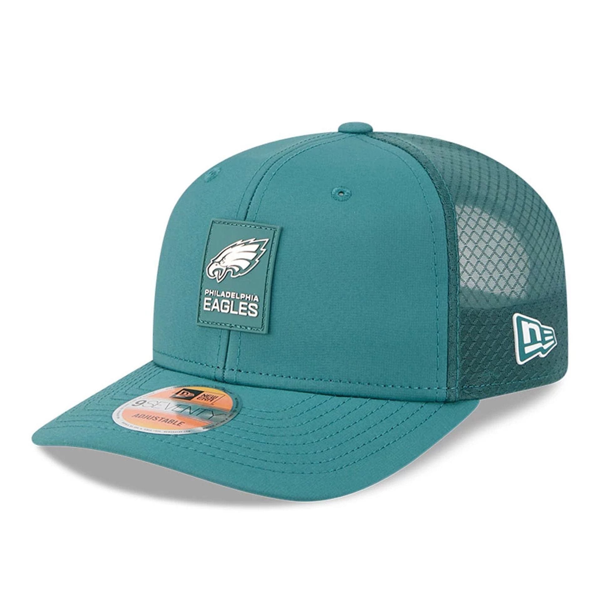 New Era Philadelphia Eagles NFL Sideline 2025 Dark Green 9SEVENTY Trucker Stretch Snap - baseball sapka