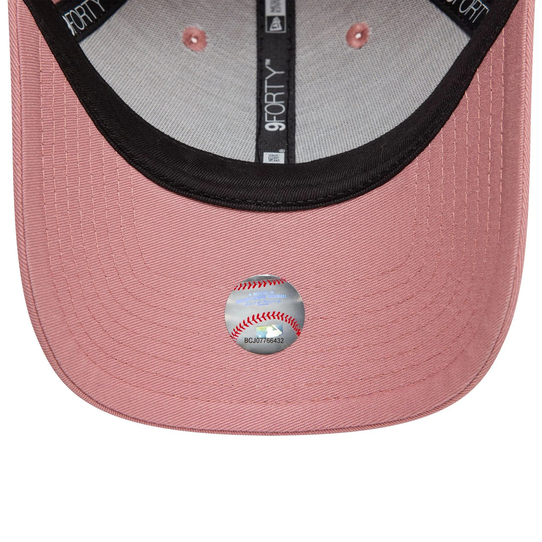 New York Yankees League Essential Pastel Pink 9FORTY baseball sapka - Sportmania.hu